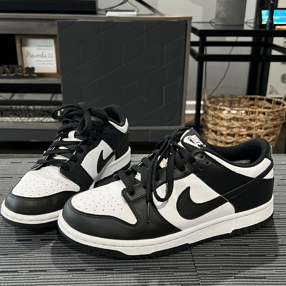 Nike Dunk Low White Black PANDA